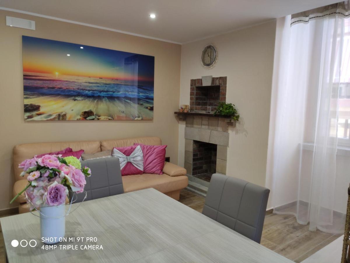 La Casa Delle Sorprese Apartamento Trani Exterior foto